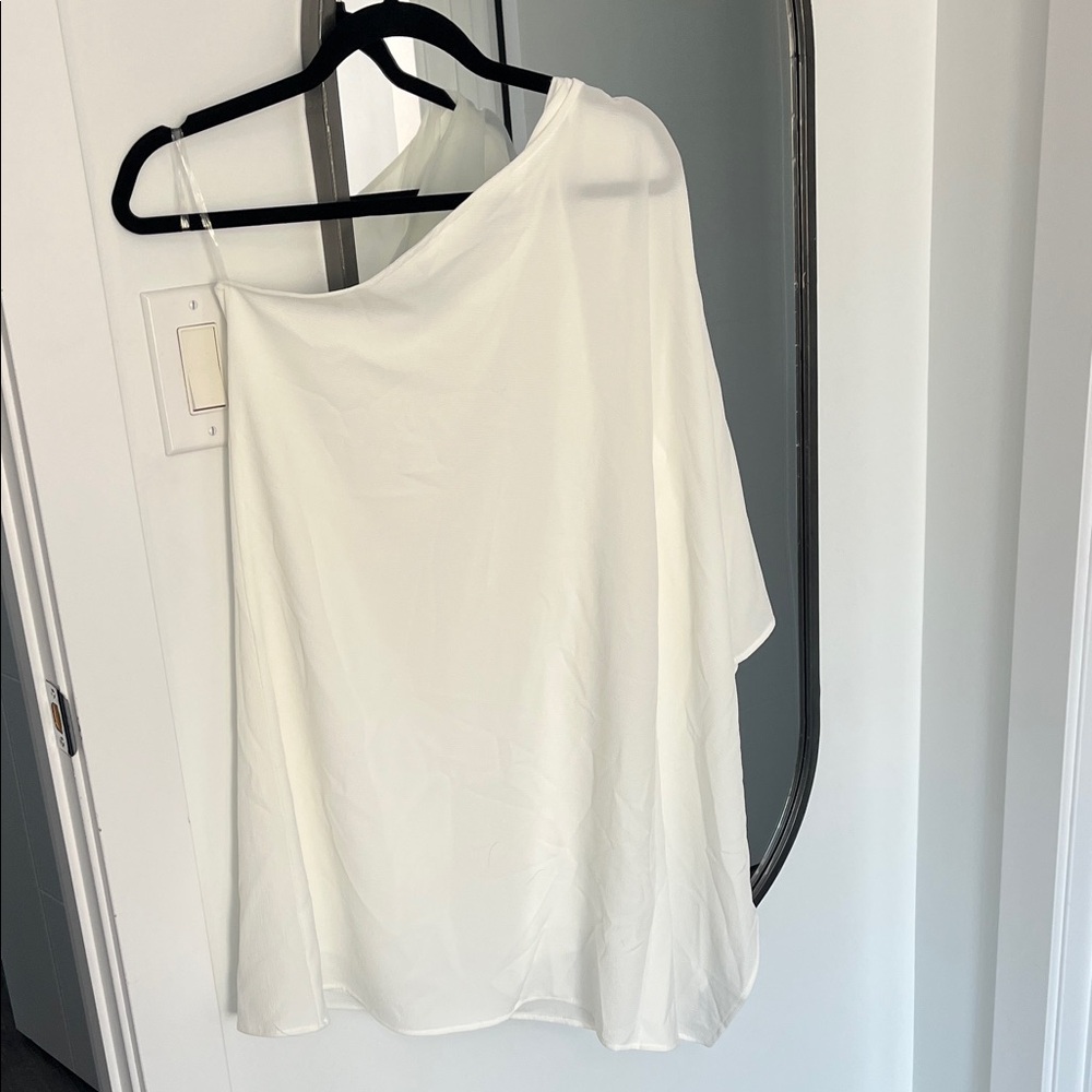 Vici White Asymmetrical Blouse